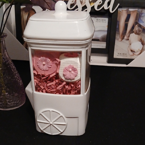 Handmade Other - Chic White Glass Gumball Machine with Decorative Pink & White Blocks